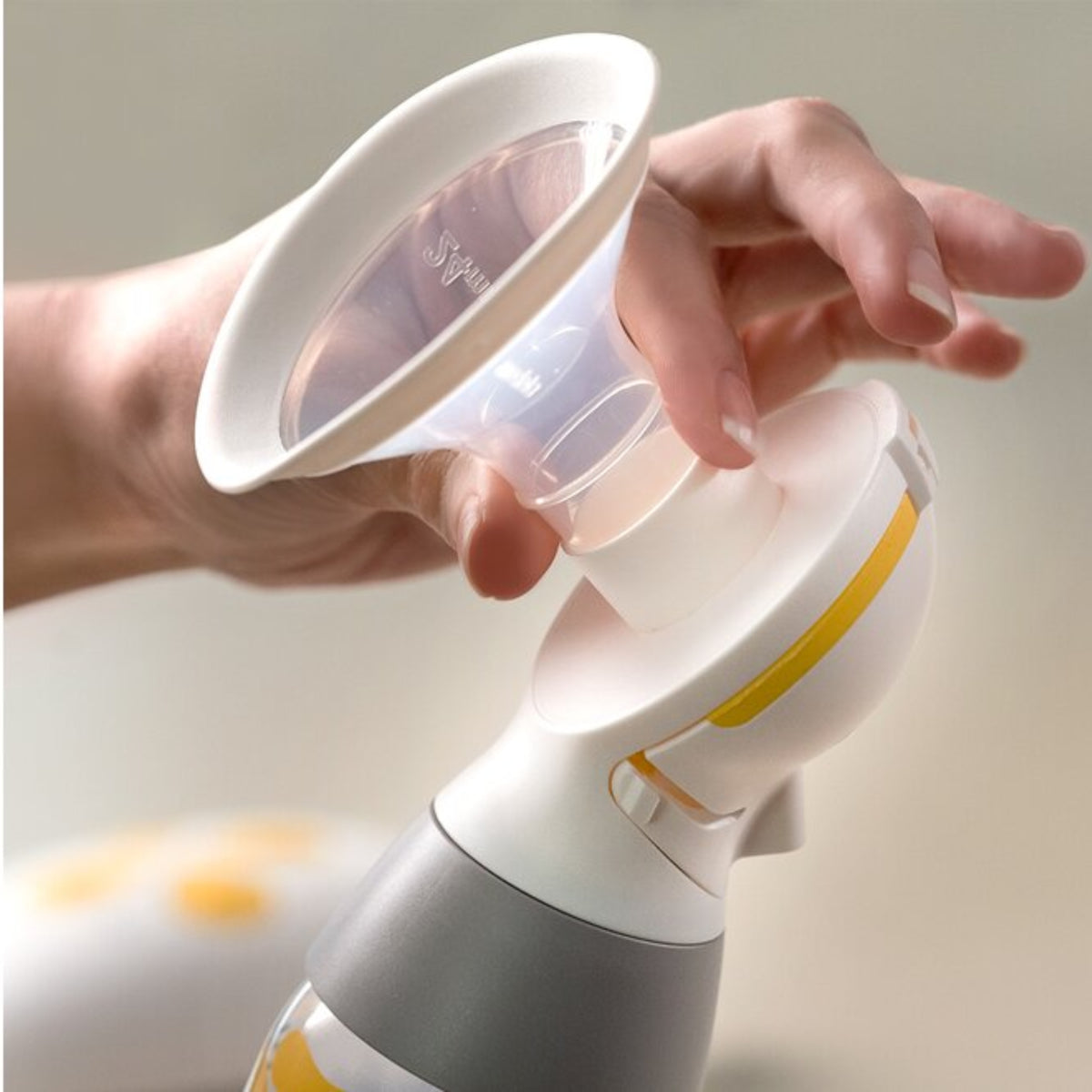 Extractor de Leche Eléctrico Solo™ Medela